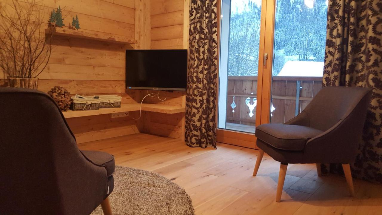 Alpenchalet Vils Tirol Exterior photo